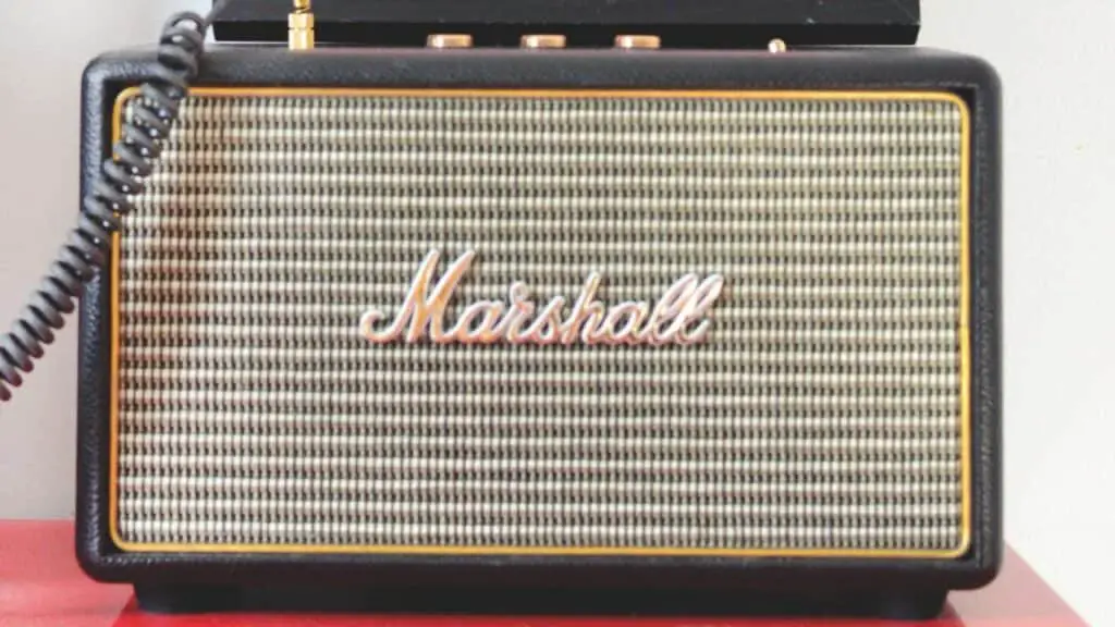 How Many Watts Does A Guitar Amp Use All Stringed