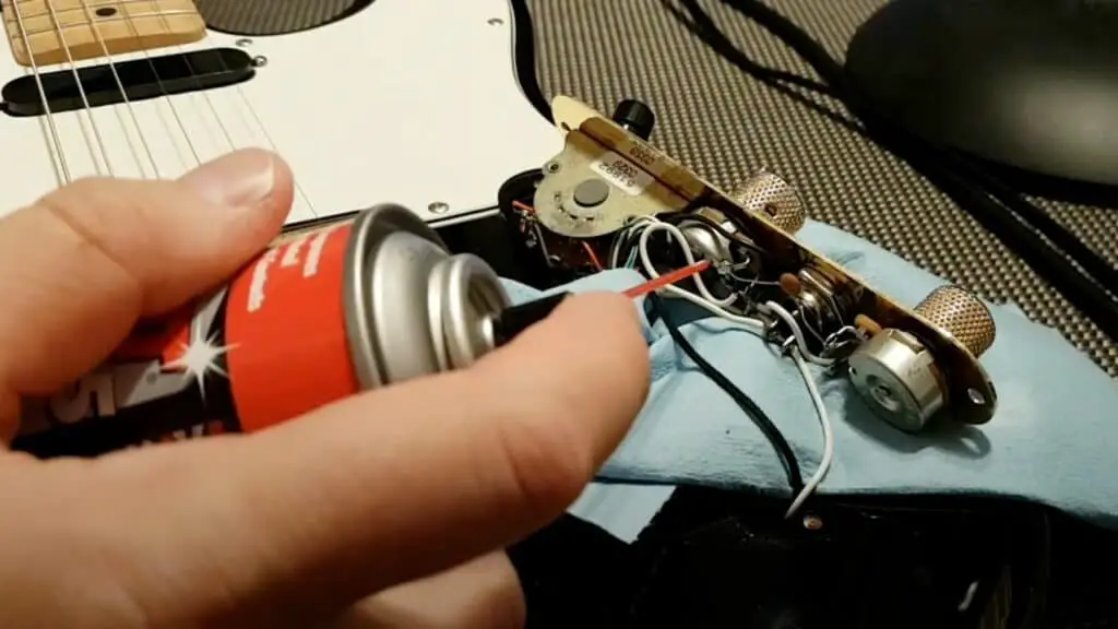 How To Clean Guitar Amp Pots All Stringed