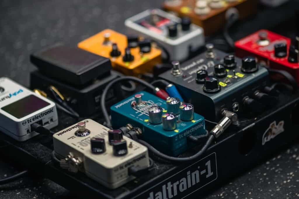 Where To Put Compressor In Pedal Chain All Stringed